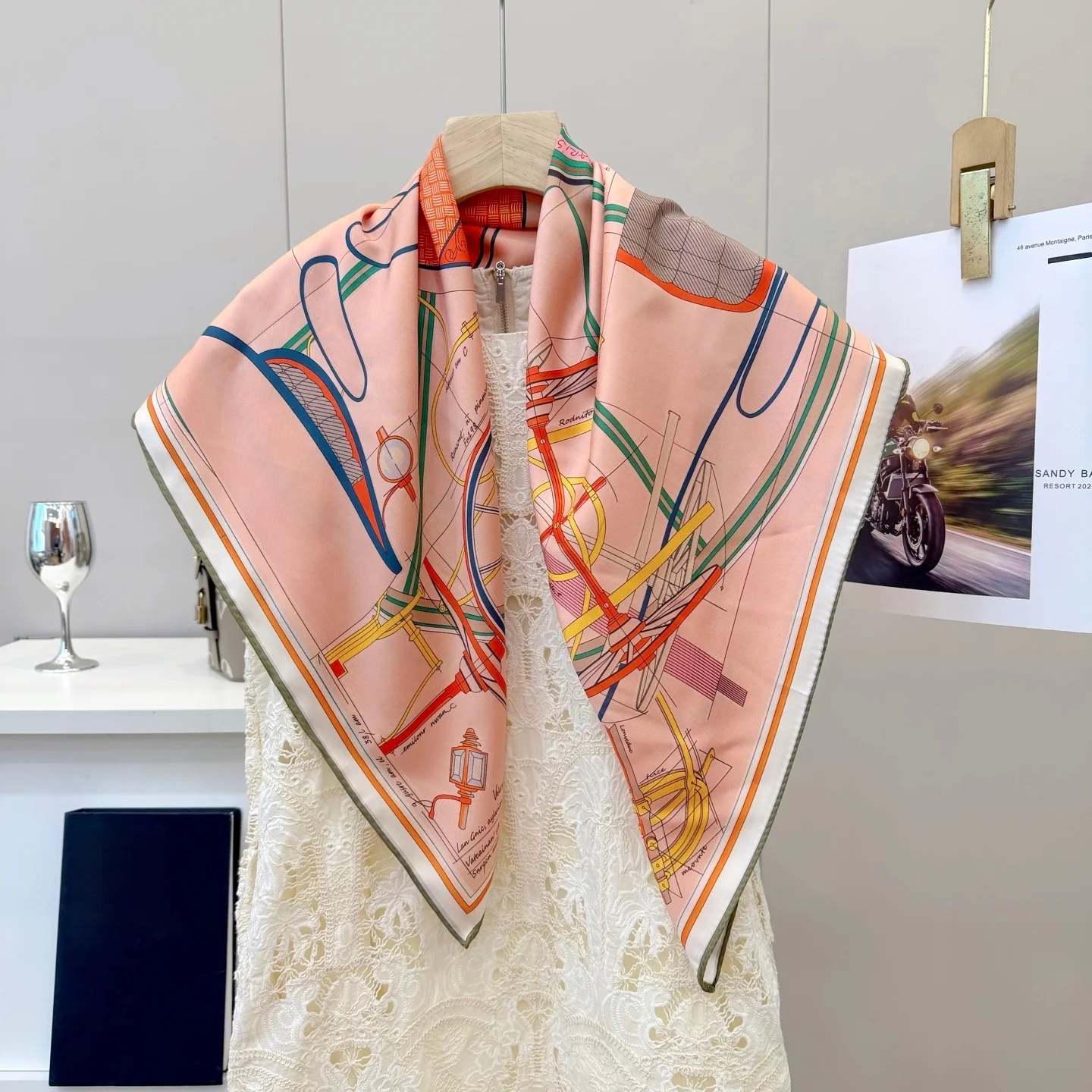 nuove-sciarpe-estive-da-donna-in-seta-stile-carrozza-foulard-quadrati-sciarpe-parasole-fasce-decorative-per-capelli-accessori-per-borse