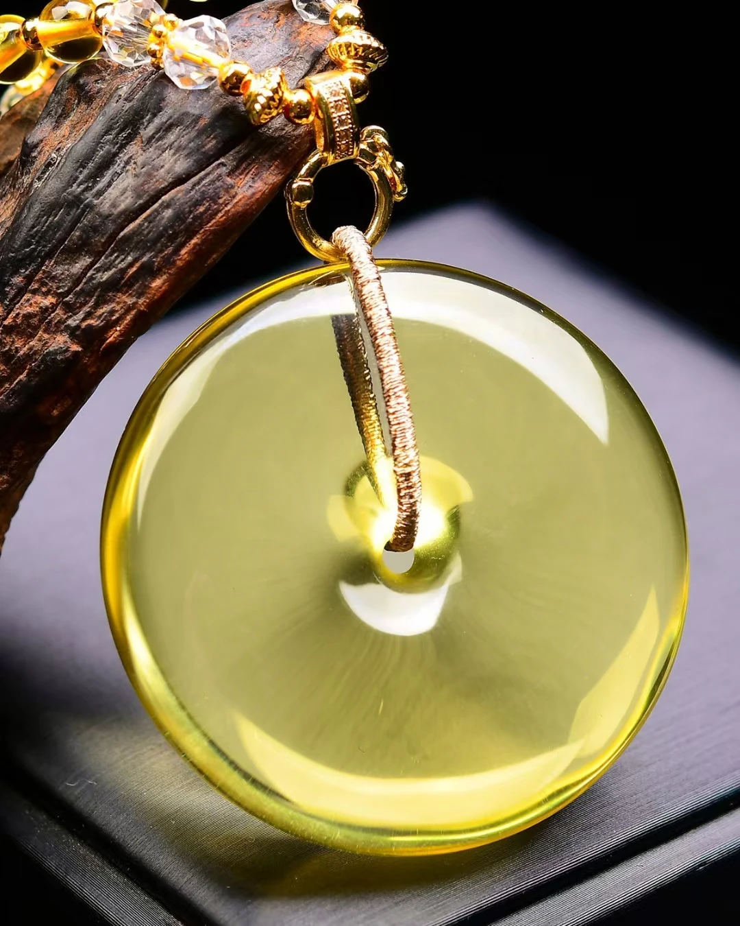 

Natural Yellow Citrine Quartz Donut Carved Pendant 48*48*14mm Women Men Jewelry Citrine Wealthy Necklace AAAAA