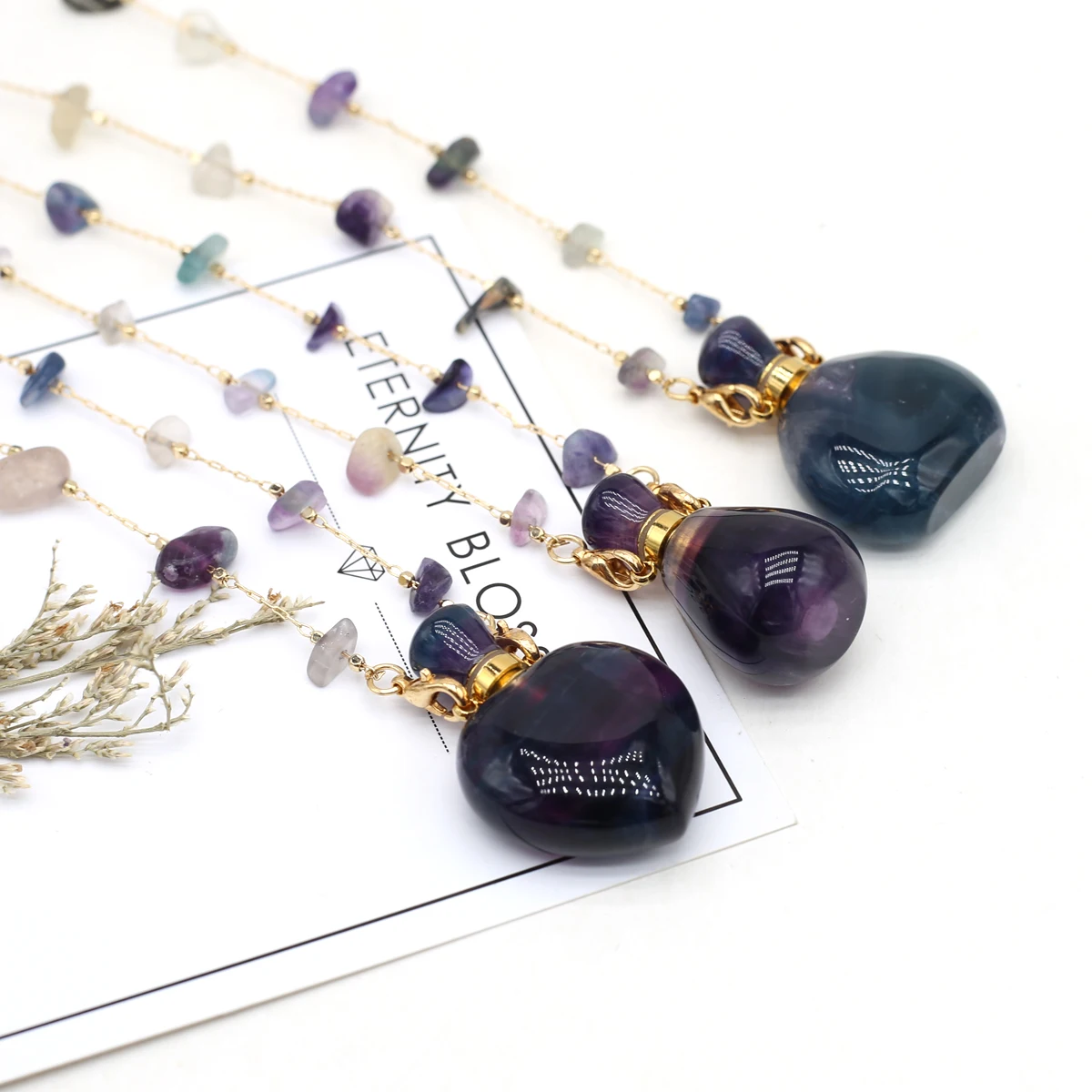 

Natural Stone Amethyst Perfume Bottle Necklace Women Essential Oil Diffuser Pendant Gravel Chain DIY Necklace Jewelry Gift