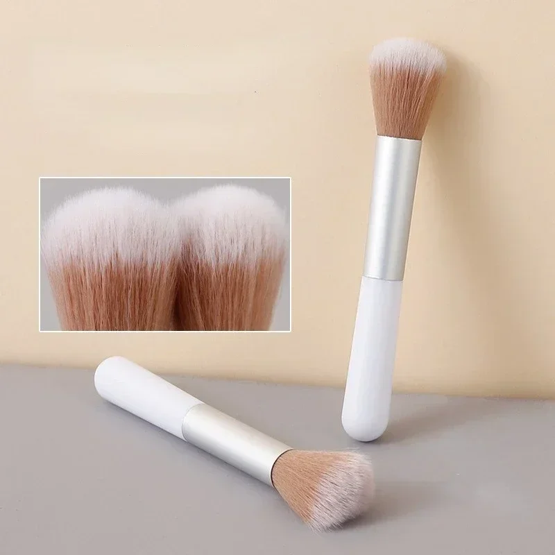 1PCS Small White Blush Brush Portable Short Color Makeup Tool Soft Fiber Hair Paint Wholesale Brush Beauty Cosmetic Tools