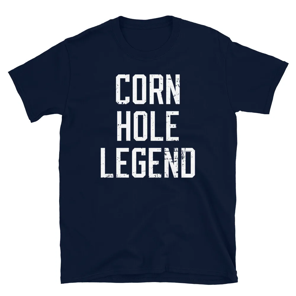 Corn Hole Legend Tailgate Verano Patio trasero Barbacoa Camiseta unisex de manga corta