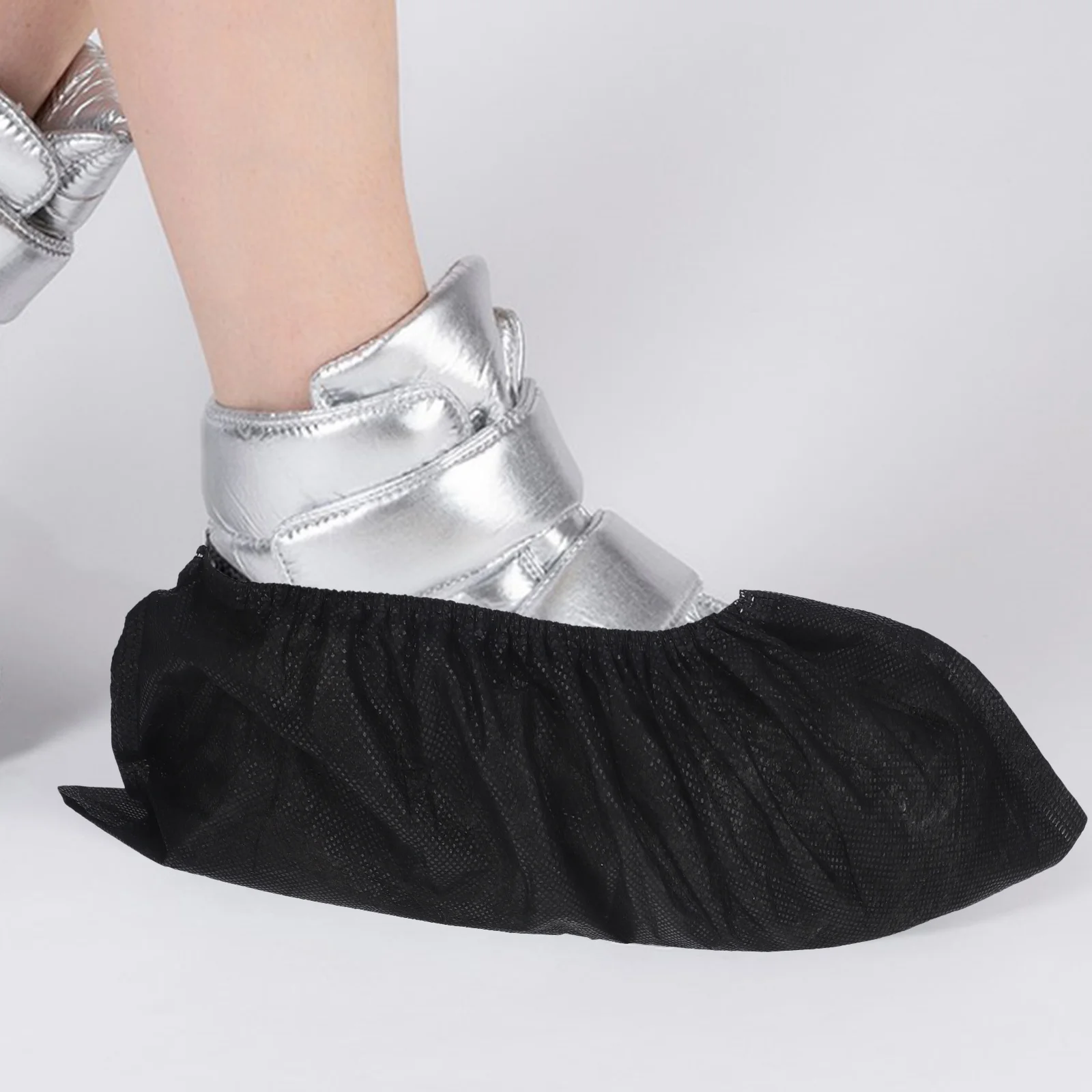 

100pcs Black Shoe Cover Thick Nonwoven Disposable Protective Footwear For Lab Beauty Salon Workshop Household Use Safety Shoe