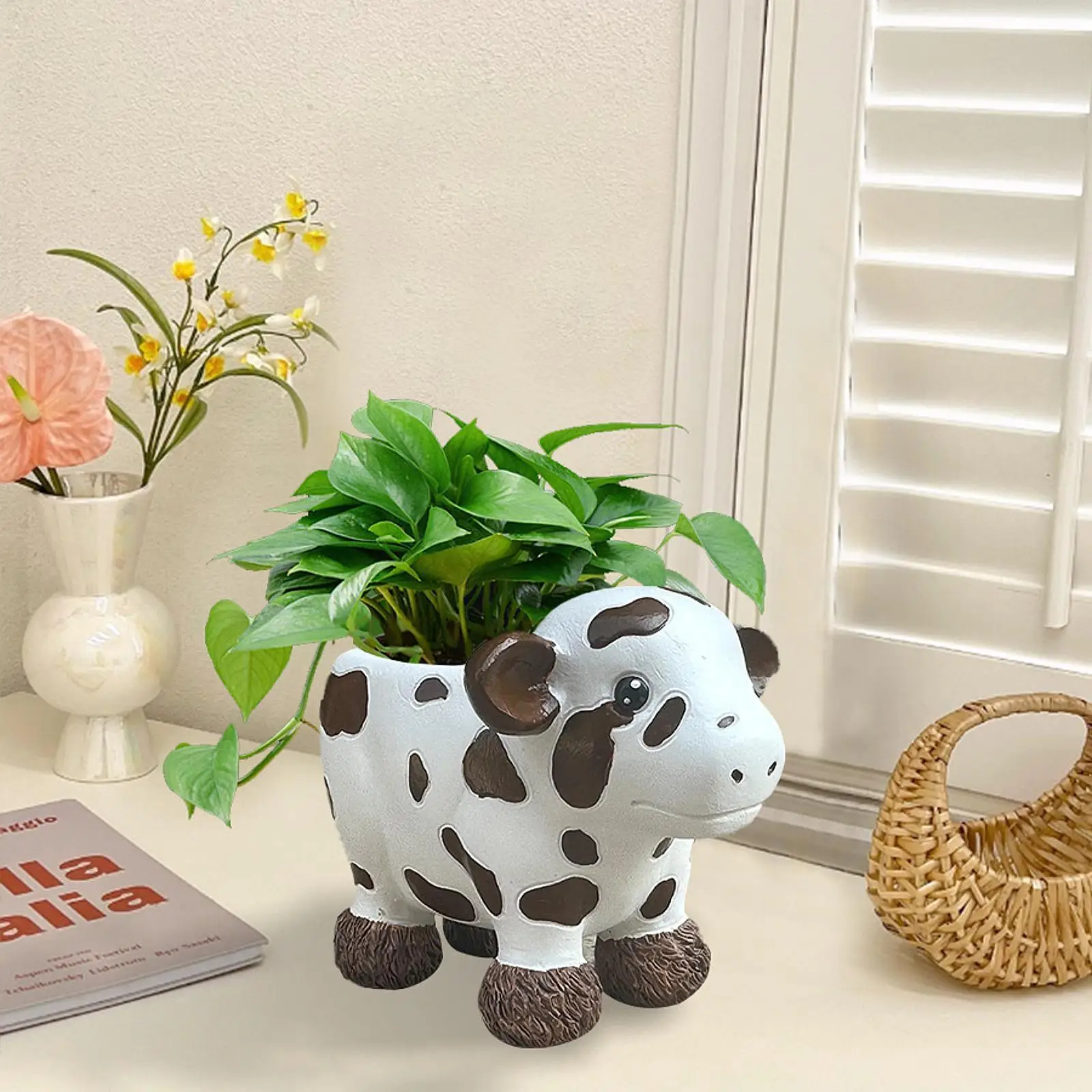 Cute Cow Succulent Planter Desk Flowerpot for Fireplace Office Birthday Gift