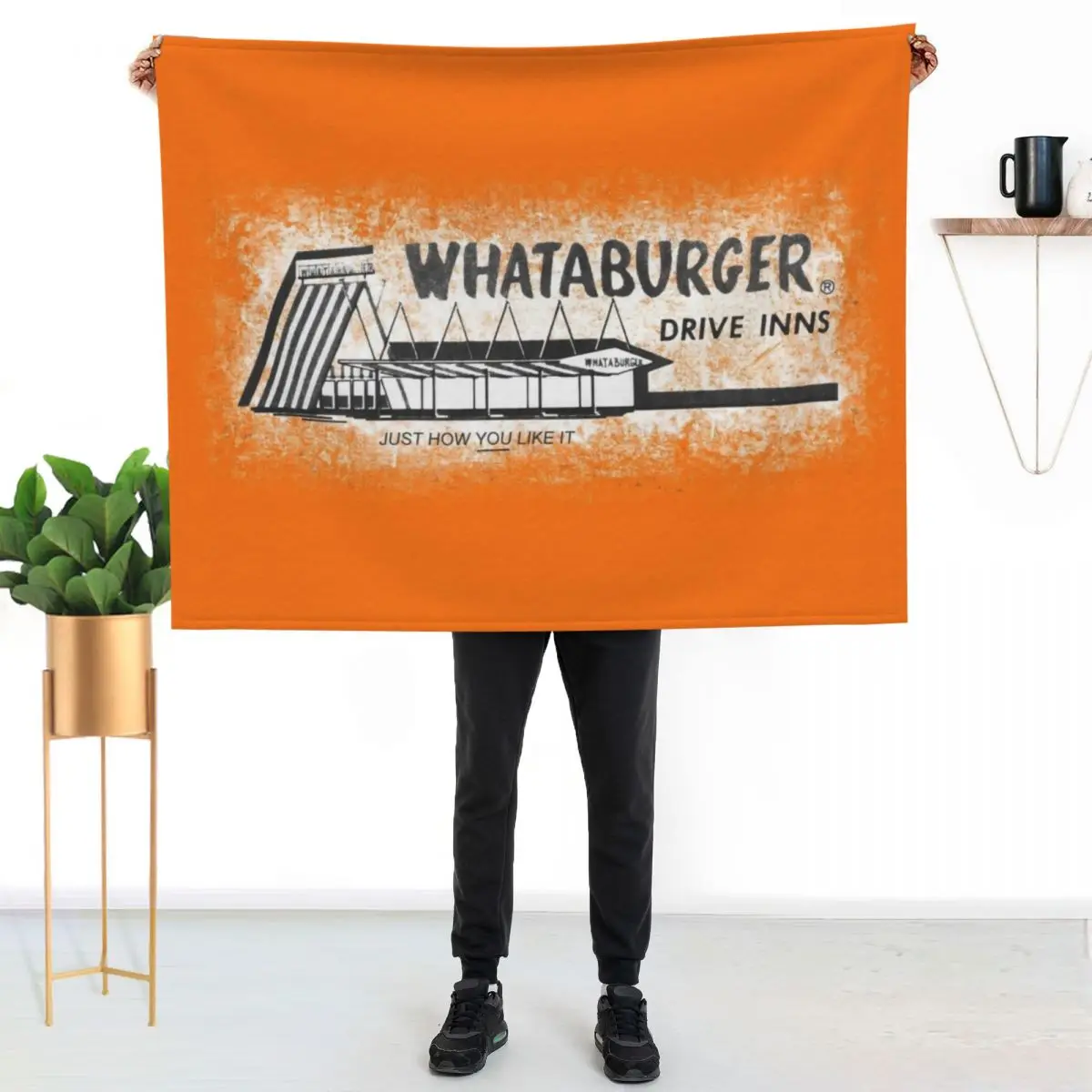 

Classic WHATABURGER Drive Inn - Spicy Ketchup - Just how YOU like it TEXAS – 1968 Distressed Vintage Throw Blanket
