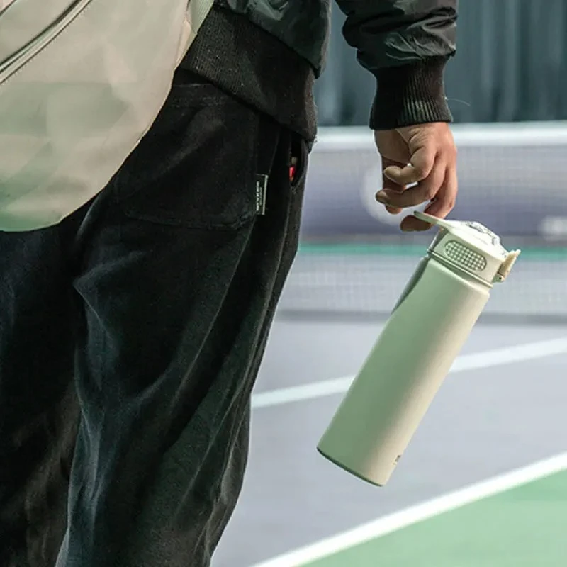 

600ML/750ML Thermos Water Bottle With Straw Stainless Steel Car Thermal Sports Cup Keeps Cold and Heat Thermal Travel Mug