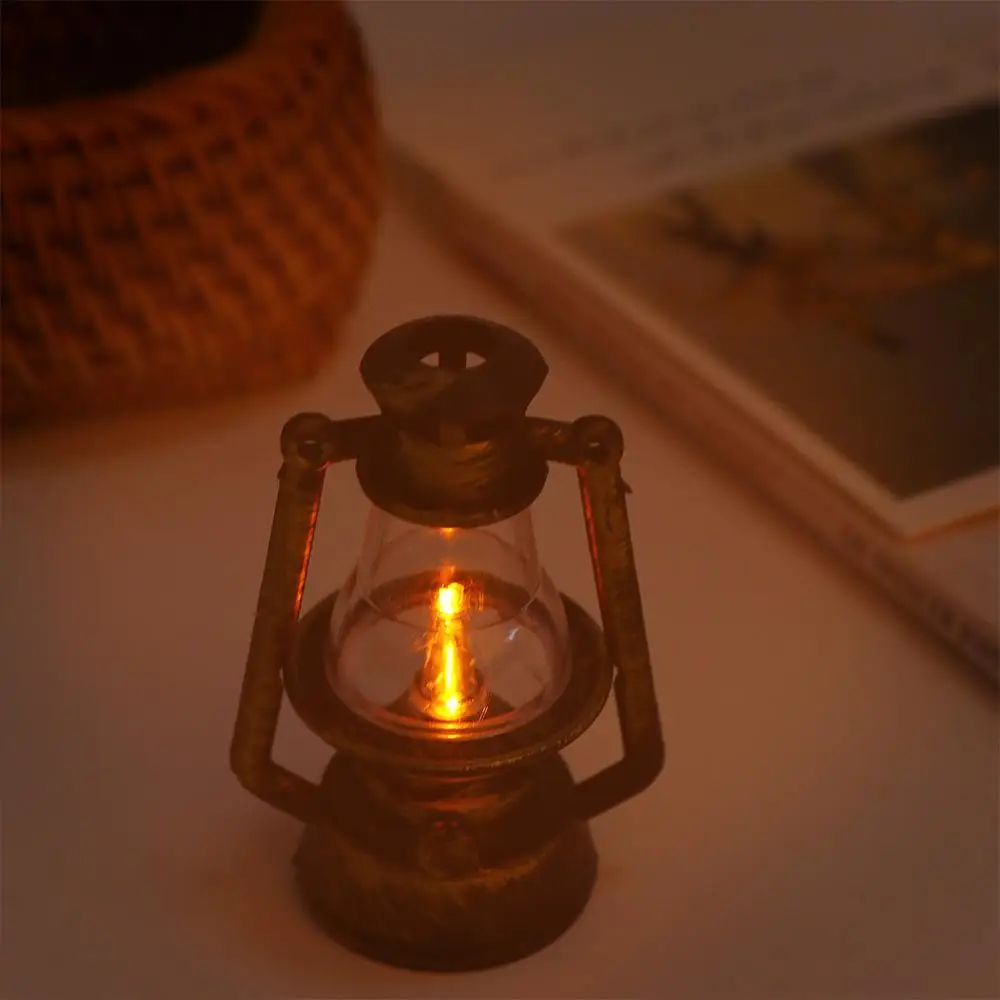 Retro 1:12 1:6 Scale Dollhouse House Decor Kitchen Kids Toy Kerosene Lantern Oil Lamp Toy Doll Scene Ornaments