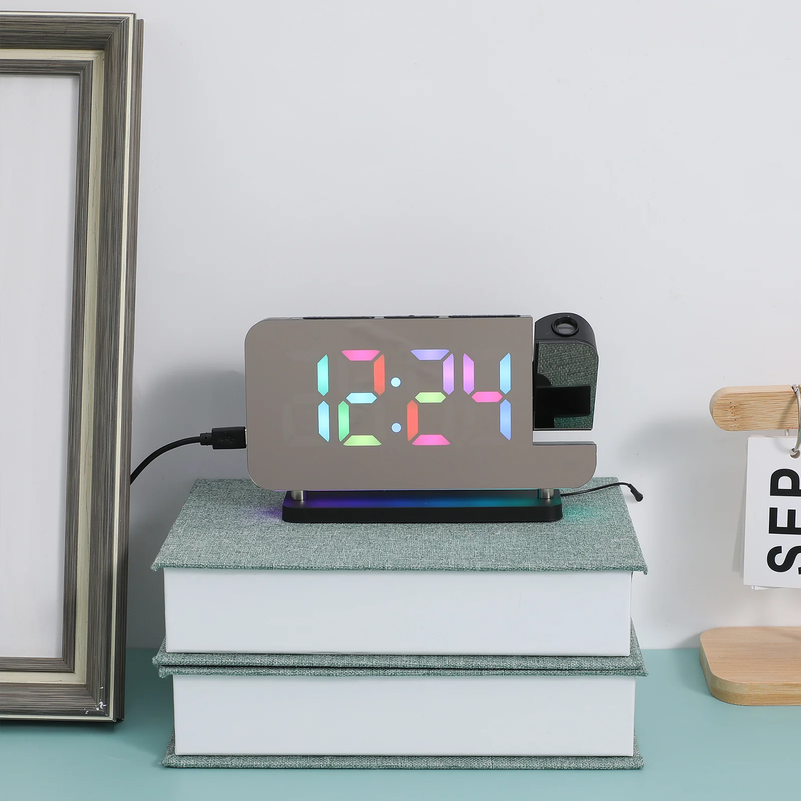 

Rotating Projection Clock Digital Alarm Digital Clocks For Bedrooms Clock for Bedroom Night Light RGB 7 Colors Display Home Use