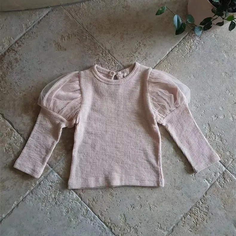 2024 primavera nuova neonata garza Splicing manica a sbuffo principessa fondo camicia neonato cotone Casual top bambino solido Pullover