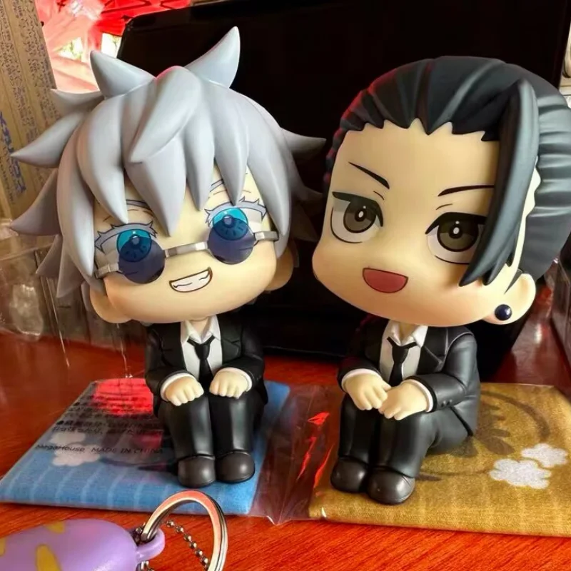 จูจุสึ ไคเซ็น ซาโตรุ โกโจและซุงุรุ เกโตะลุคอัพชุดสูทชุดแอ็คชั่นฟิกเกอร์ข้อต่อเดสก์ท็อปตกแต่งของขวัญ