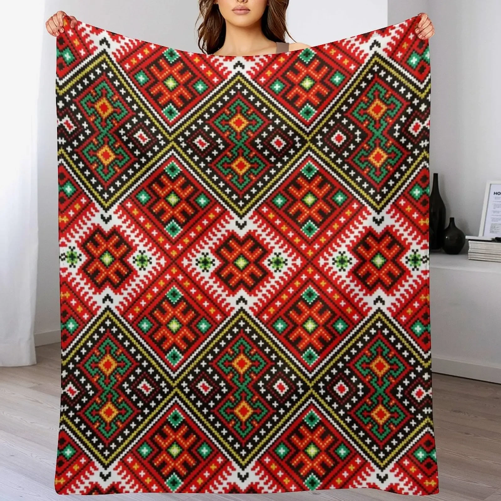 

Embroidered Pattern Throw Blanket Warm Flannel Blanket for Couch Chair Bedroom