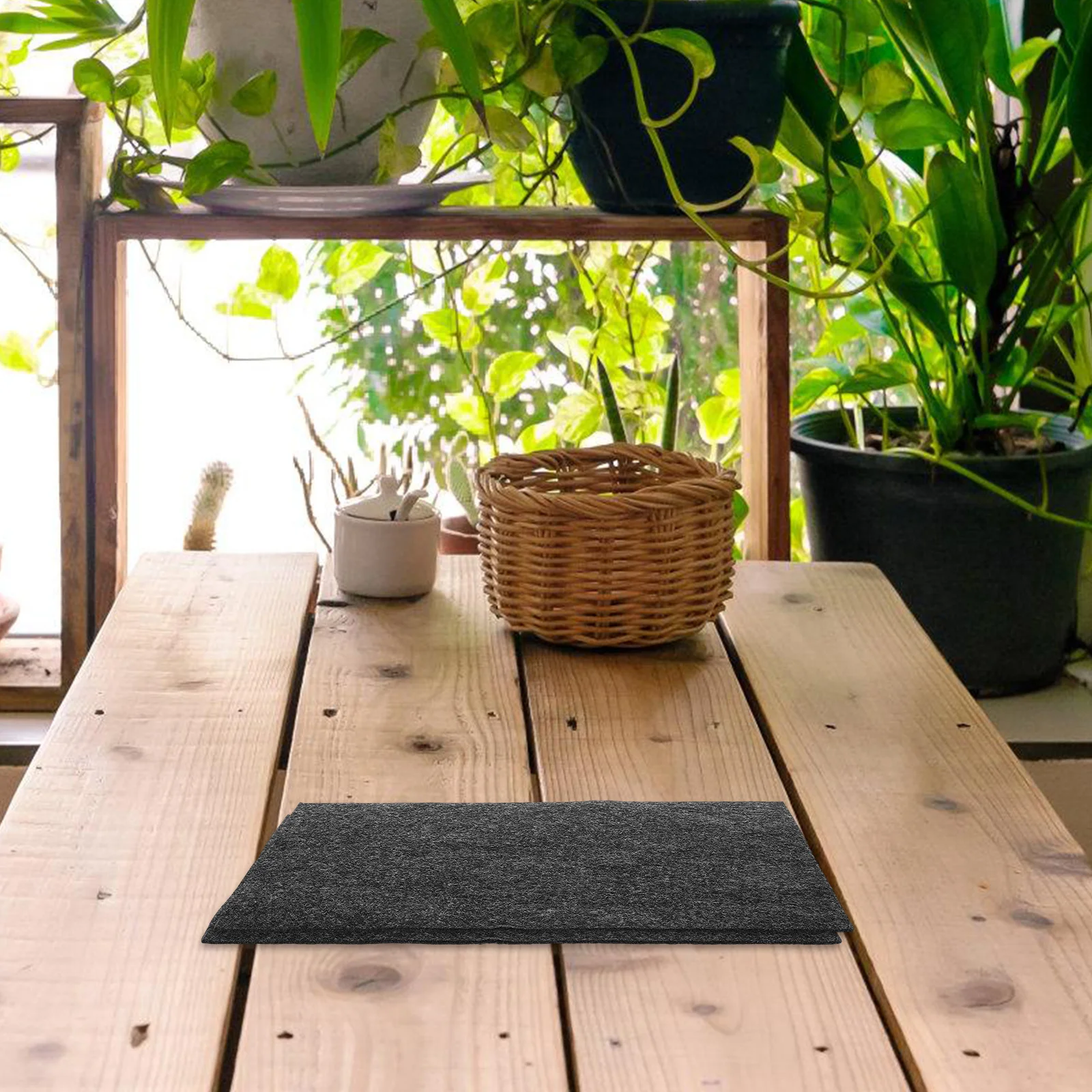 

8Pcs Self Watering Wicking Mat for Potted Plants Adjustable Capillary Felt Insert Automatic Moisture Control for Healthy Plant