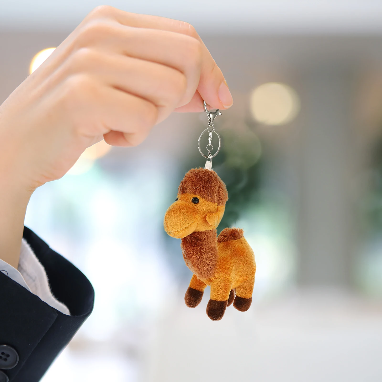 

Plush Camel Keychain Stuffed Animal Hanging Charm Plush Key Chain Pendant Purse Wallet Backpack Decor Gift Ornament KeyRing