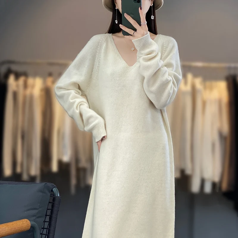 Fall/Winter 2023 New Long 100 Pure Wool Knitwear Women\'s V-neck Dress Loose Slim Sweater Top