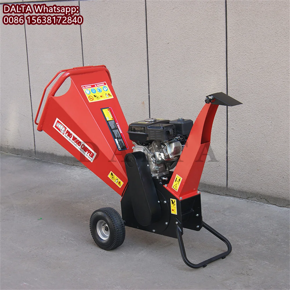 آلات الغابات الحطب المعالج 6.5HP البنزين آلة تكسير الخشب التقطيع الصغيرة