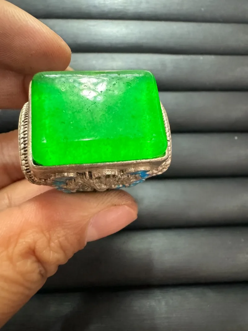 

Tibetan Silver Cloisonne Ring, Inlaid Green Star Gemstone, Retro Ethnic Style, Adjustable Open Band, Unisex Vintage