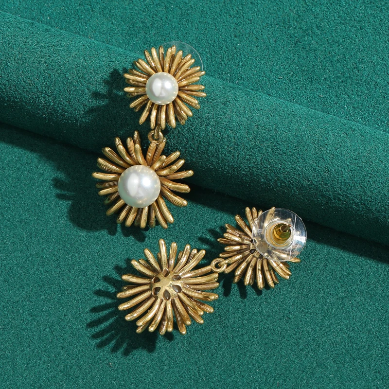 Boucles d'oreilles pendantes v - Vintage Fashion Jewelry Brands avis et prix