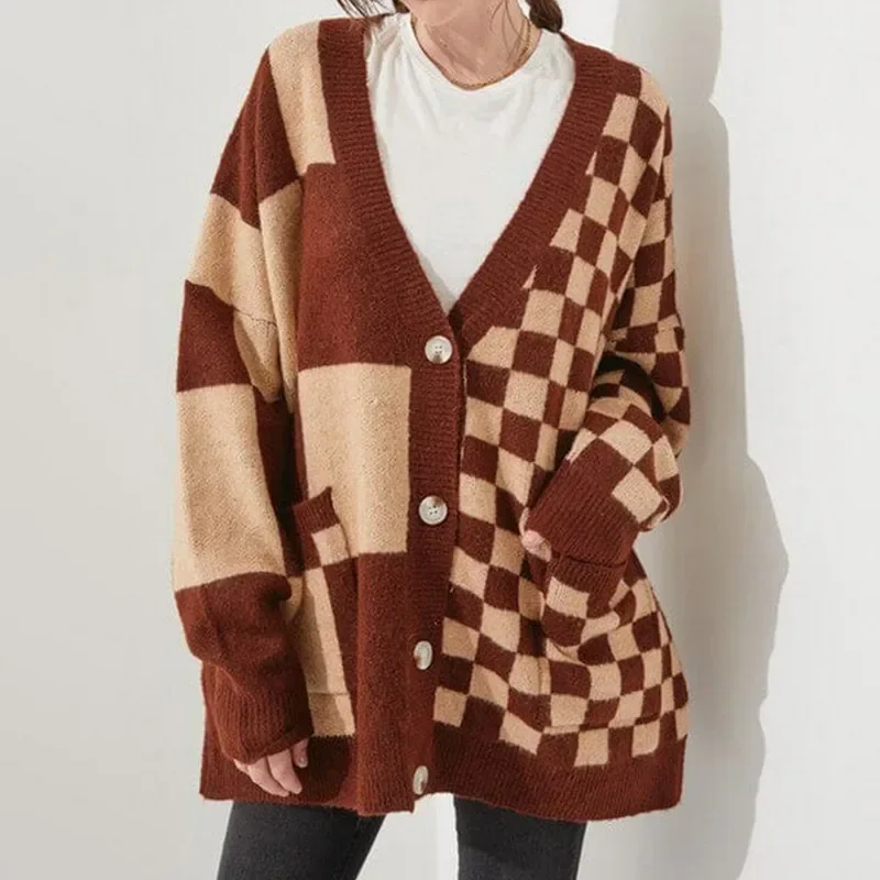 Women Checkered Cardigan  Loose Deep V Neck Long Sleeve Button Down Sweater with Pockets Autumn Winter Clothes