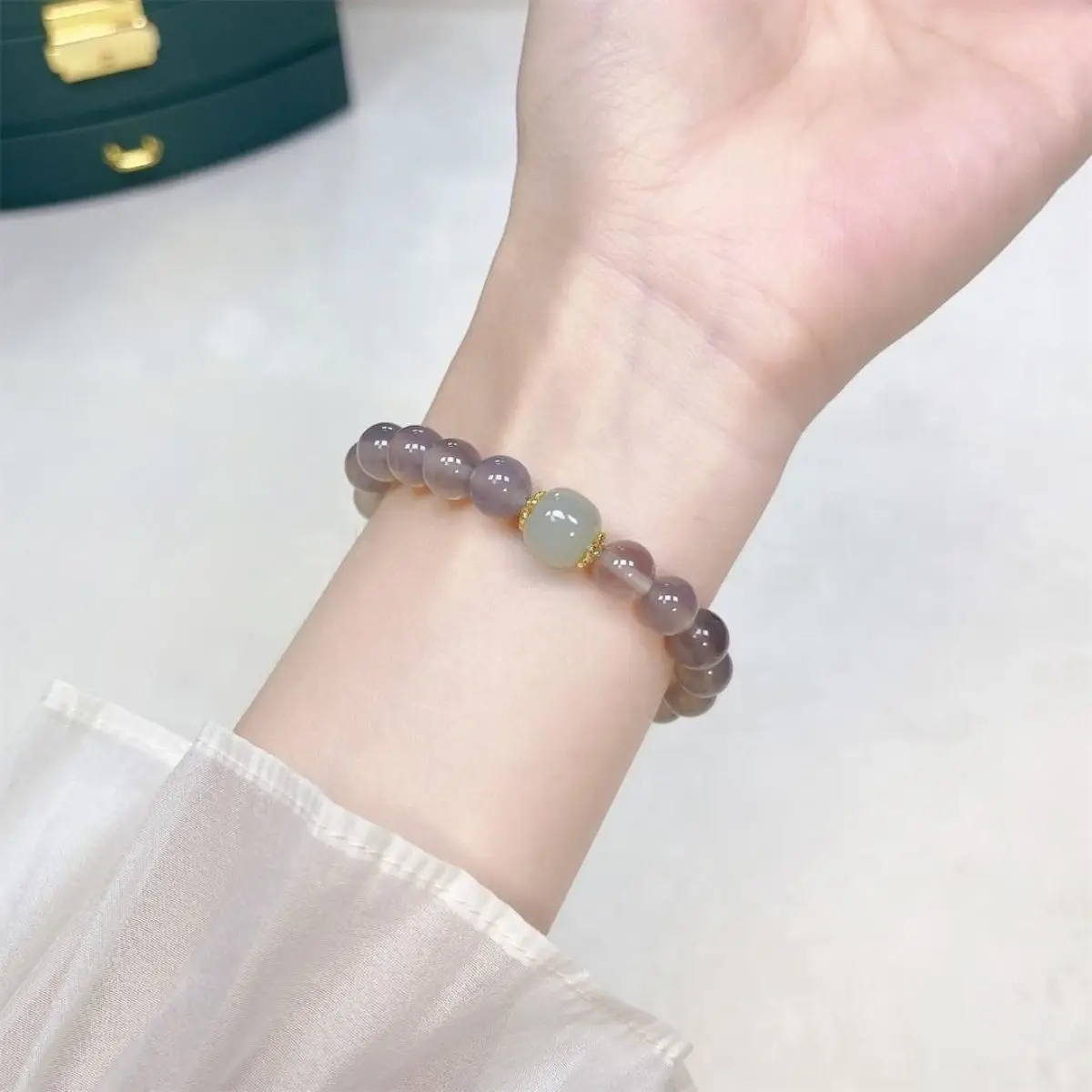 نقية الطبيعية رمادي العقيق اليشم غير شعبية المتخصصة الجليد الرماد العقيق سوار المرأة العقيق الحجر الطبيعي HandString بوتيك مجوهرات