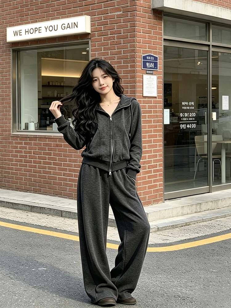 Anti-Aging Cute Hooded American Style Women's Set with Slimming Wide Leg Pants Fashionable Autumn Collection 2026