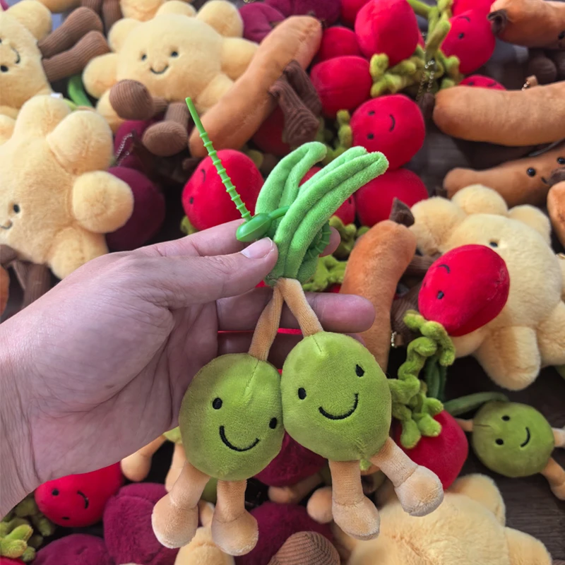 En stock Porte-clés pendentif en peluche de la série Fruits et Aliments, Tendance Créatif Mignon Kawaii, Décoration de porte-clés, Cadeau pour enfants 2026