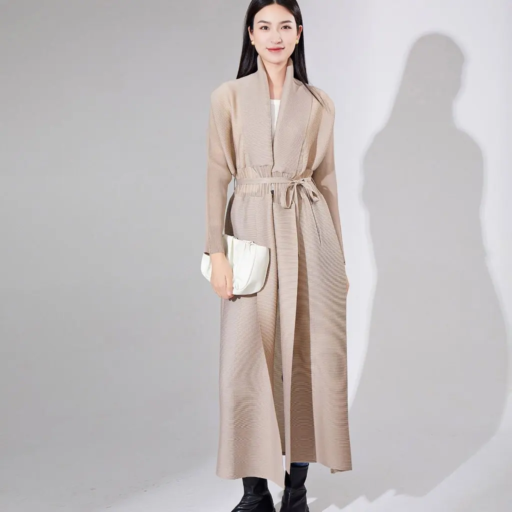 

Women's Black Long Coat High-End Loose plus Size Robe Stylish Middle East Influence for Casual Fashion