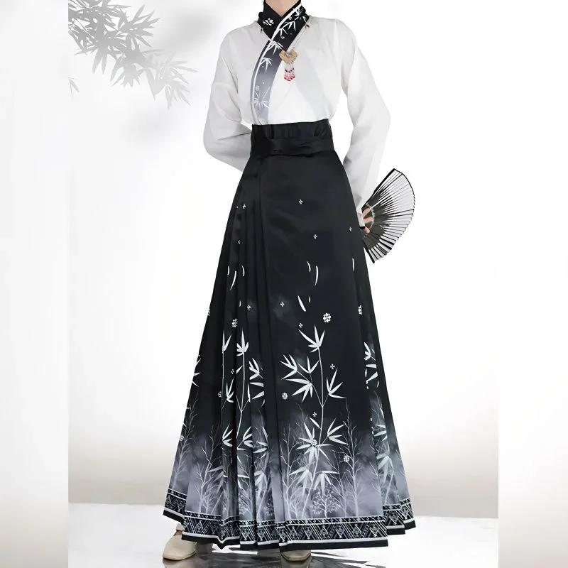 

Horse Face Skirt Hanfu Original Chinese Ming Dynasty Women's Traditional Dress Embroidered Skirt Daily Horse Face Pony Skirt