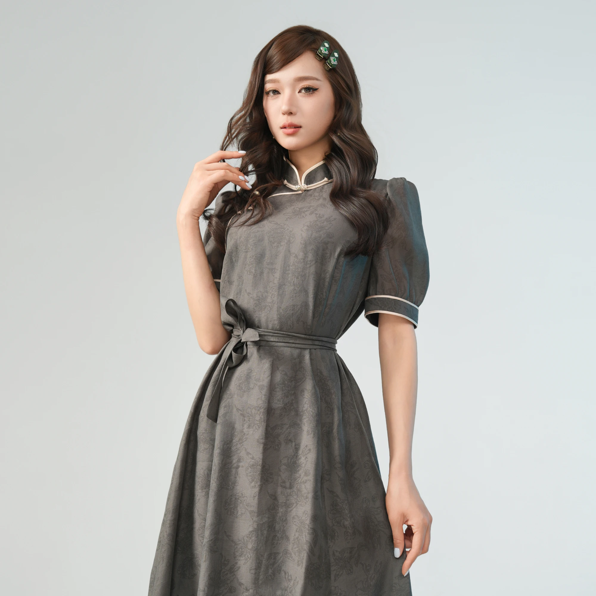 

Mandarin Collar Puff Sleeve Dress