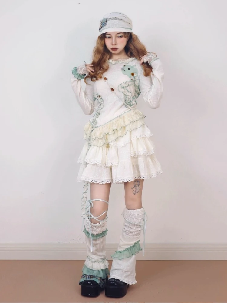 Original novo outono irregular renda emenda cor contrastante manga comprida de malha camiseta topo branco bolo saia empilhamento meias