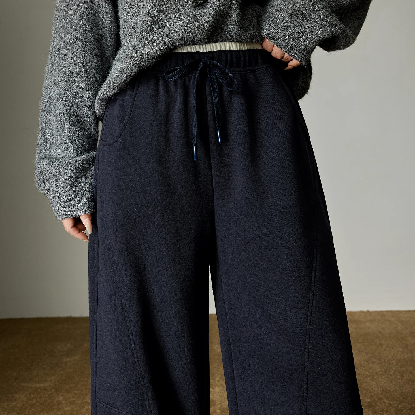 TOYOUTH سراويل تقليدية قطنية نسائية 2025 شتاء جديد اللون حجب الخصر تصميم سبليت على شكل كمثرى الورك يخفف الموز السراويل