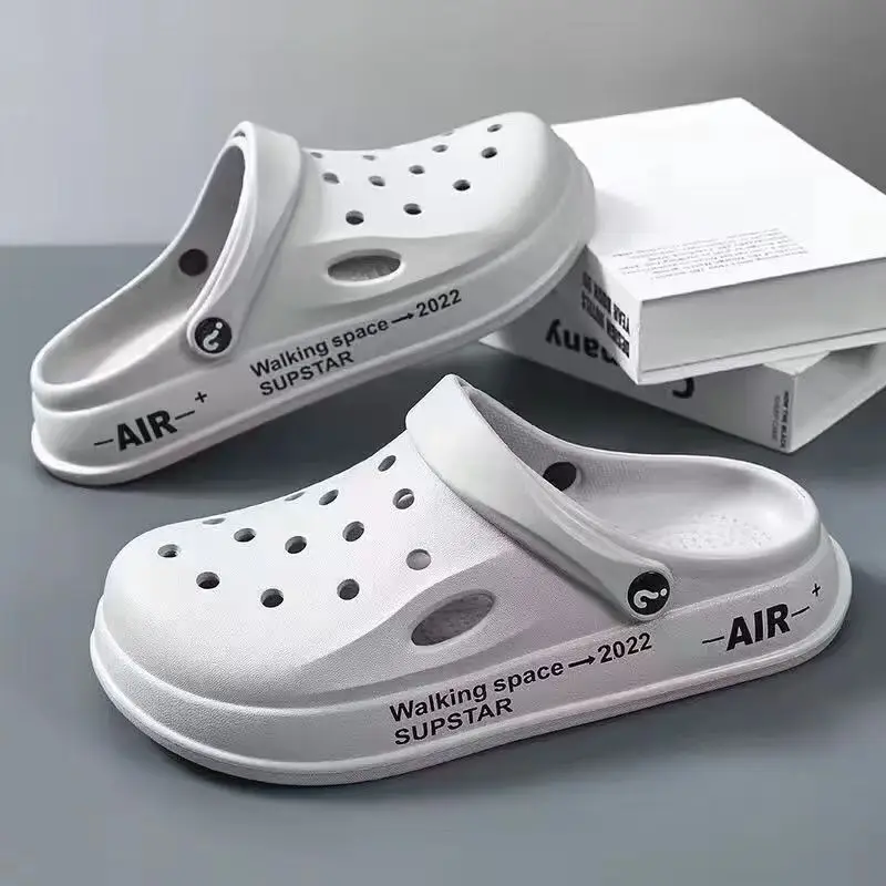 2026 Men Women slippers High Quality EVA Soft Thick Soled Slippers Fashion Wear Slippers Home Sandals Men's Beach Shoes
