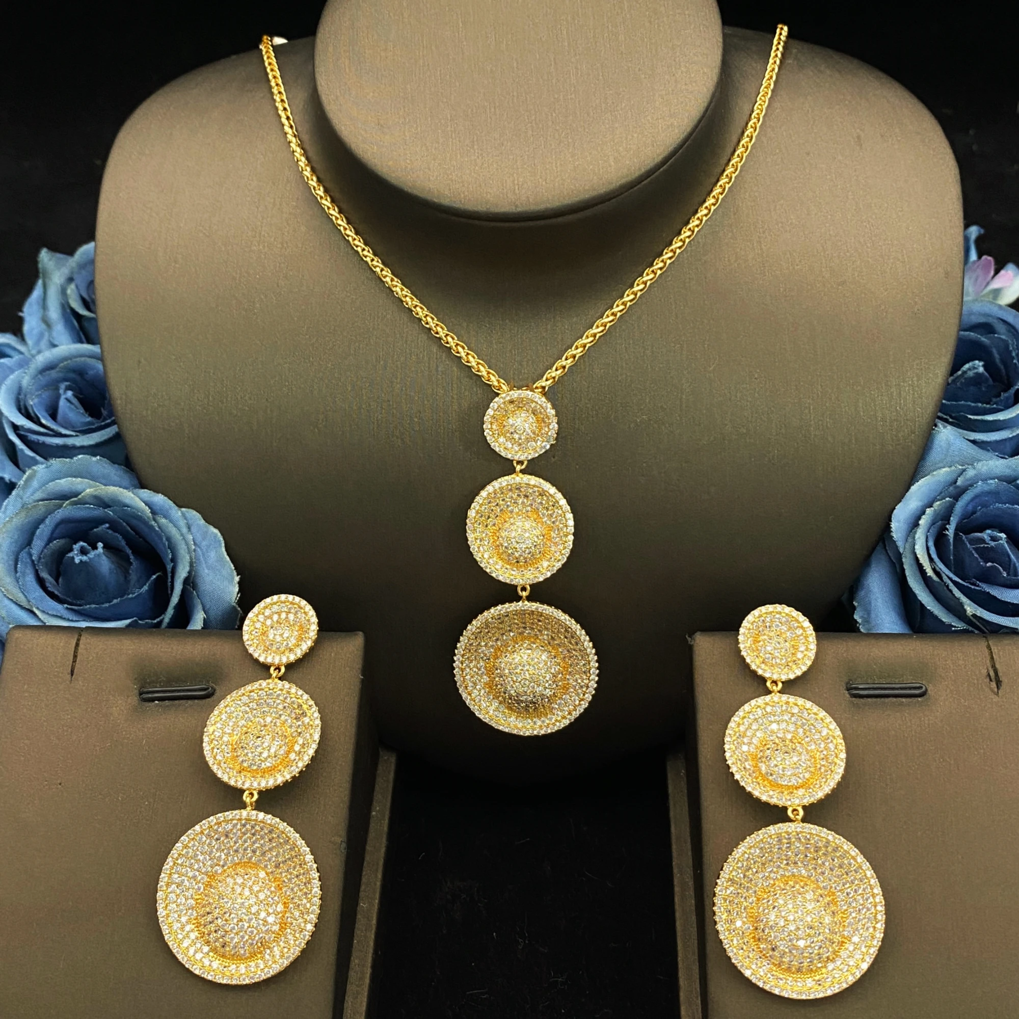 

JRH Luxury Gift Set Gold Plated Necklace Earrings Geometric Zirconia Pendant Festival Day Jewelry for Women
