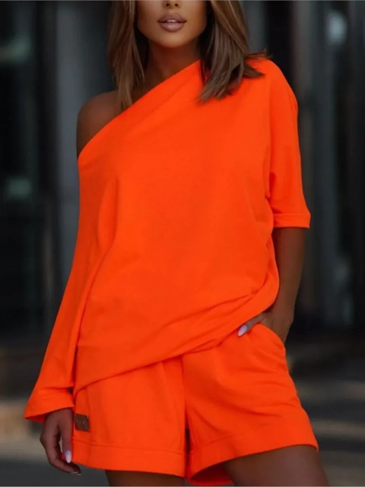 

Женский повседневный однотонный костюм из двух предметов, пуловер с открытыми плечами и наклонным вырезом, топ, шорты с эластичной резинкой на талии, спортивная уличная одежда, комплект из 2 предметов