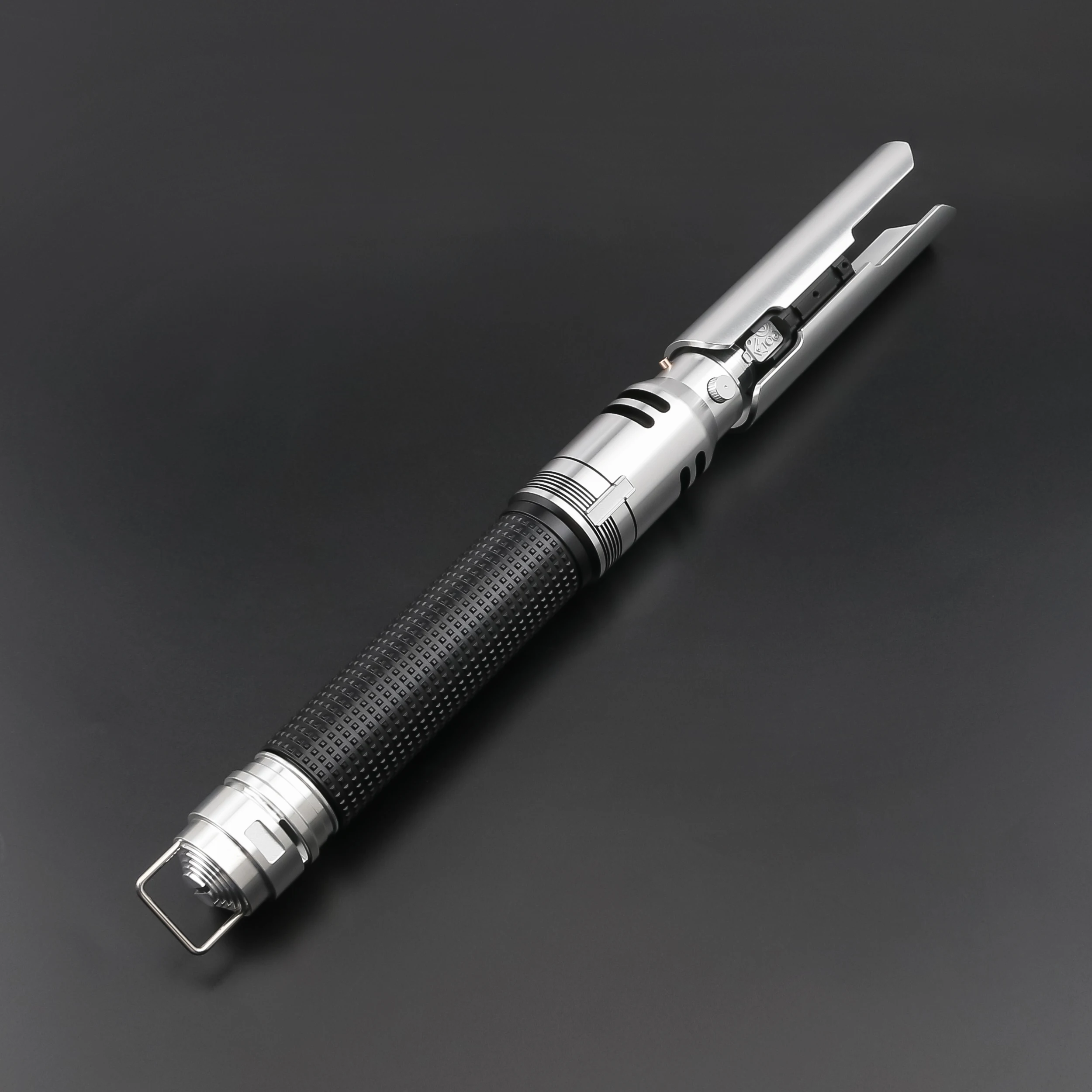 TXQSABER Réplica de Sabre de Luz Cal Kestis EP4 SD RGB Noe Pixel com Cabo de Metal, FOC, Smooth Swing e Efeitos de Blaster, Brinquedo