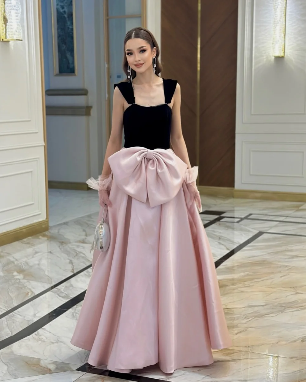 

Customized Sizes Available High Quality Pleat Bow A-line Square Neck Long Dresses Bespoke Occasion Dresses Formal Classic Retro