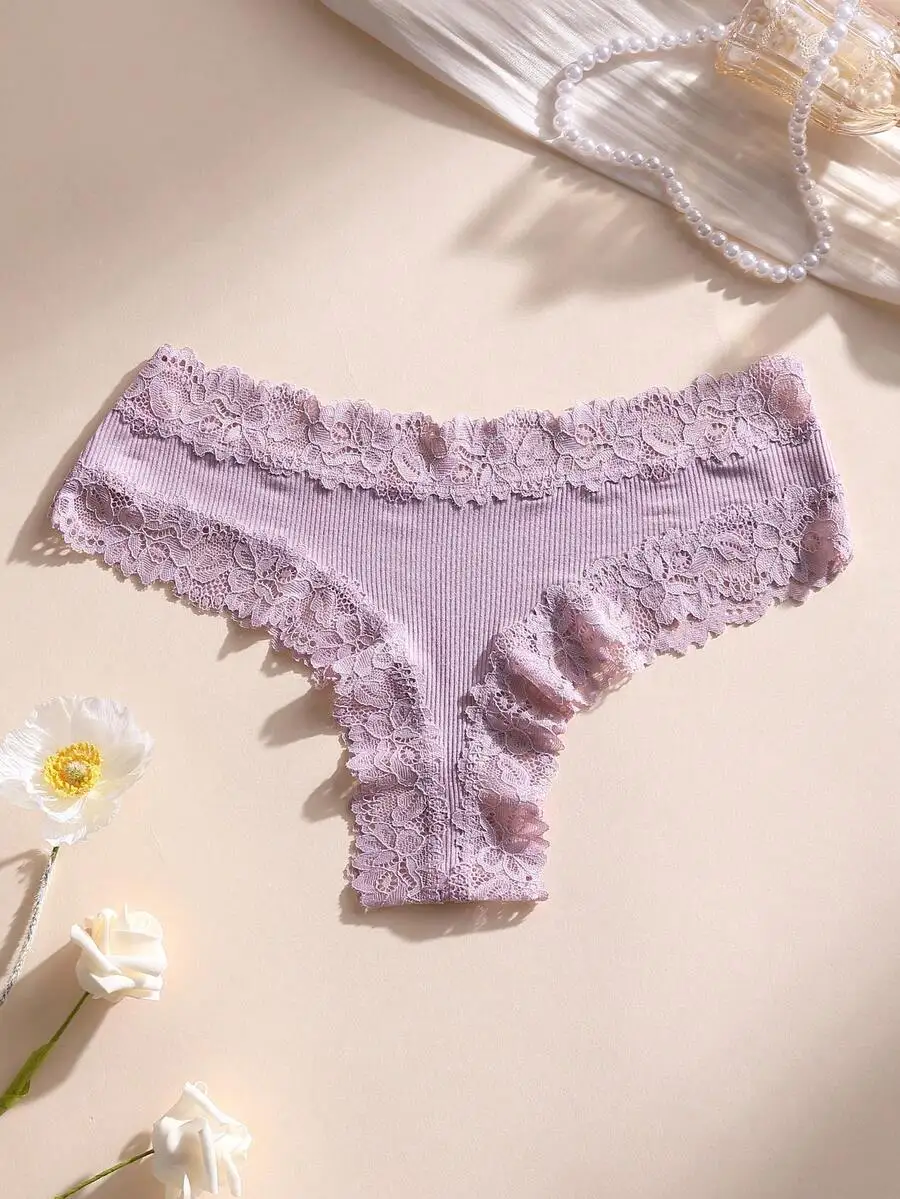 

Lace Trimmed Seamless Thong Panties For Women Soft Breathable Comfortable Daily Wear