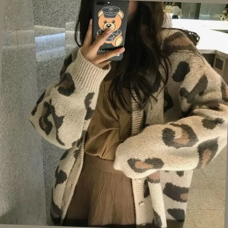 Korean Style Pink Leopard Pattern Knitted Cardigan Loose Sweater Jacket for Women Coat Female Autumn and Winter Long Sleeved Top