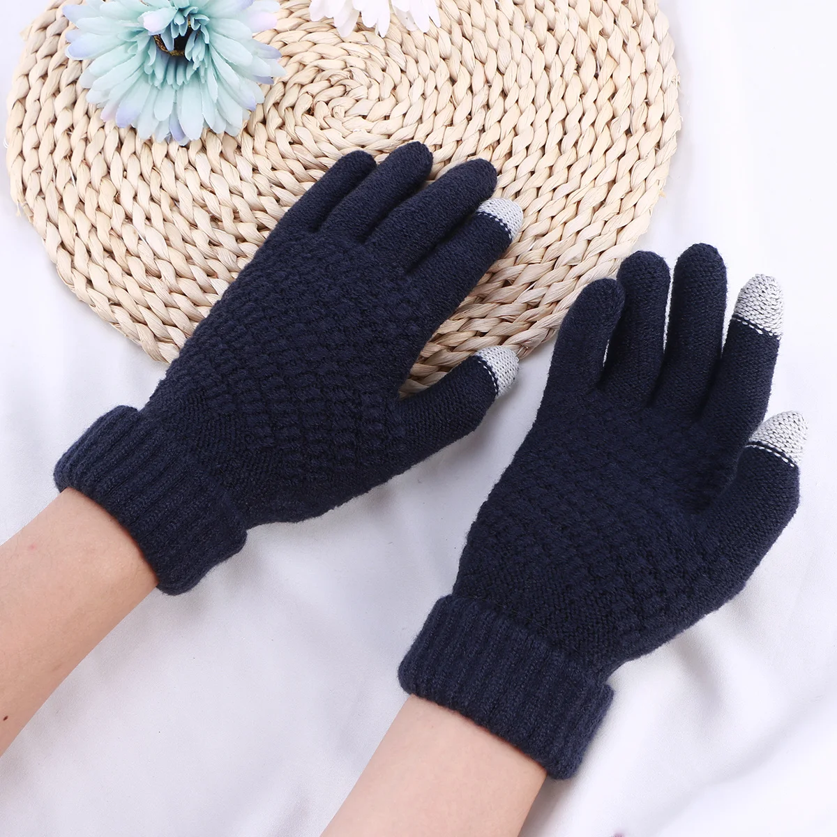 

Touch Screen Gloves Women Men Warm Windproof Stretch Knit Full Finger Breathable for Outdoor Sports Cycling Hiking Winter