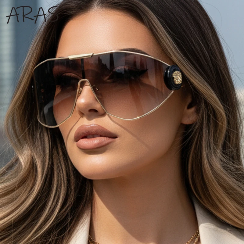 

Oversized Steampunk One-Piece Mask Sunglasses Women 2025 Luxury Brand Shield Windproof Sun Glasses For Ladies Y2K Punk Eyewear