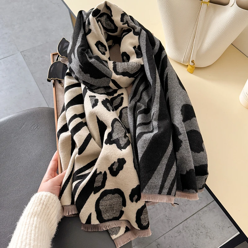 1 Pc Cashmere imitate Scarf Women Thick Warm Winter Leopard Blanket Brand Female Shawl Wrap Bufanda Poncho Echarpe Pashmina