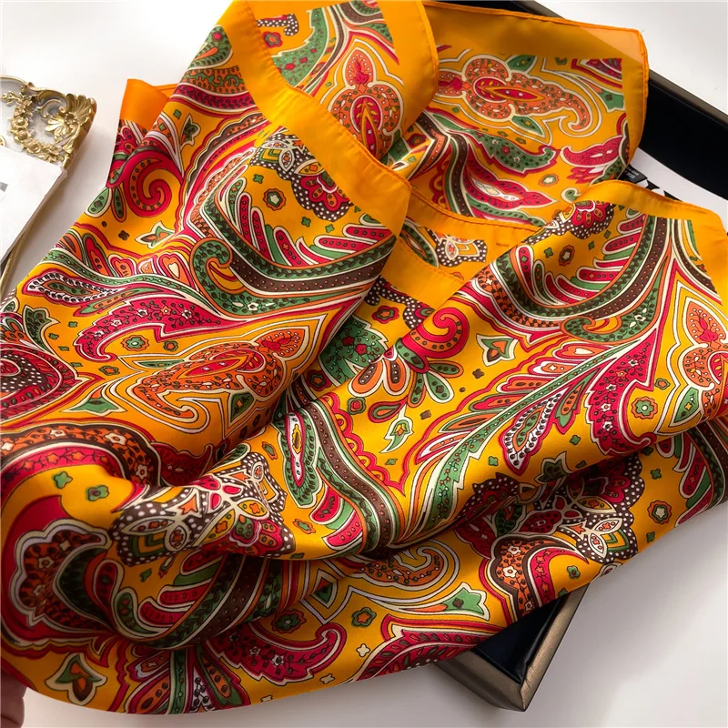 27.6in Vintage Paisley Print Square Scarf Multicolor Pattern Bandana Elegant Thin Sunscreen Head Wrap