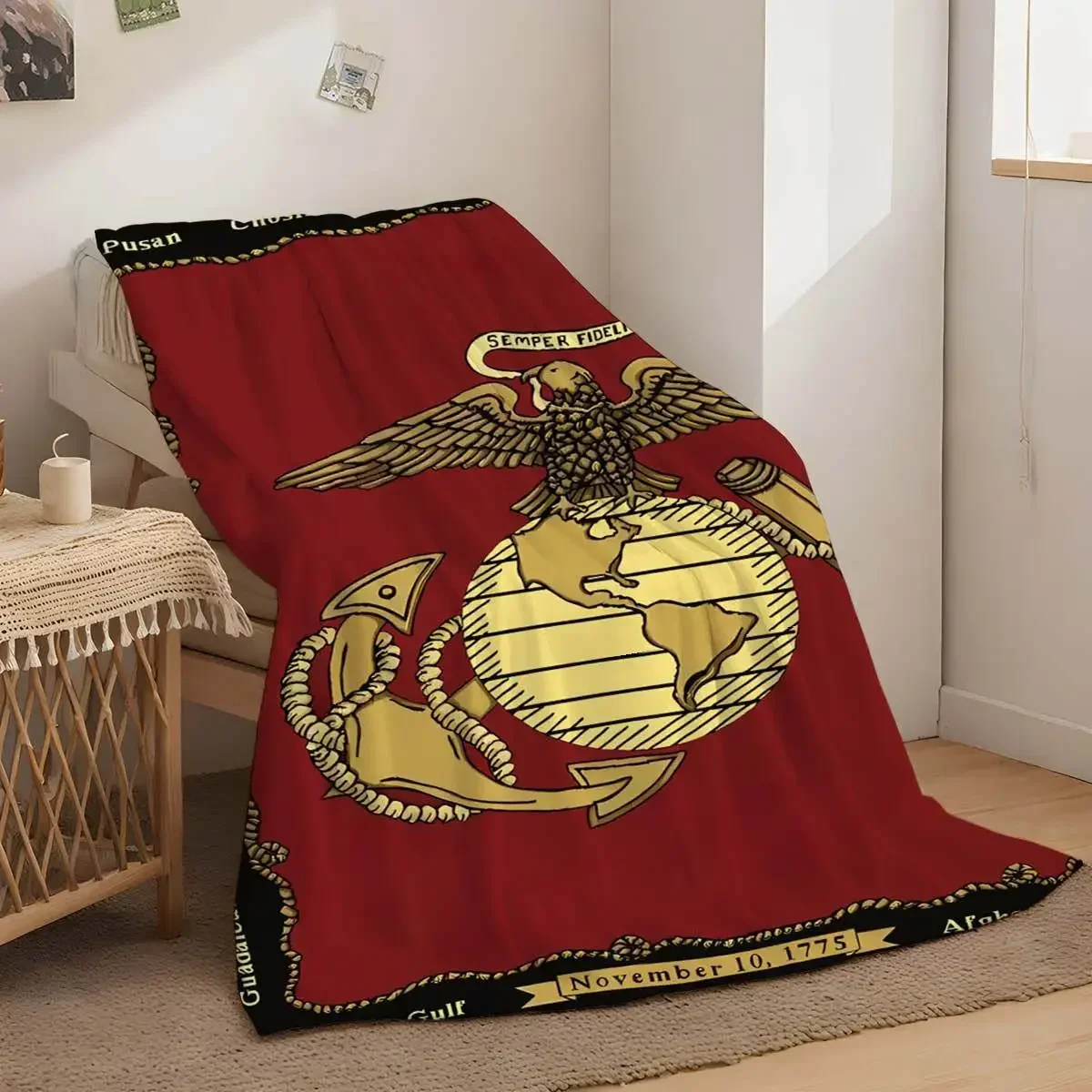 Marine Corps Insignia Pattern Flannel Blanket Digital Print Army Flag Pattern, Comfortable Blanket for All Seasons