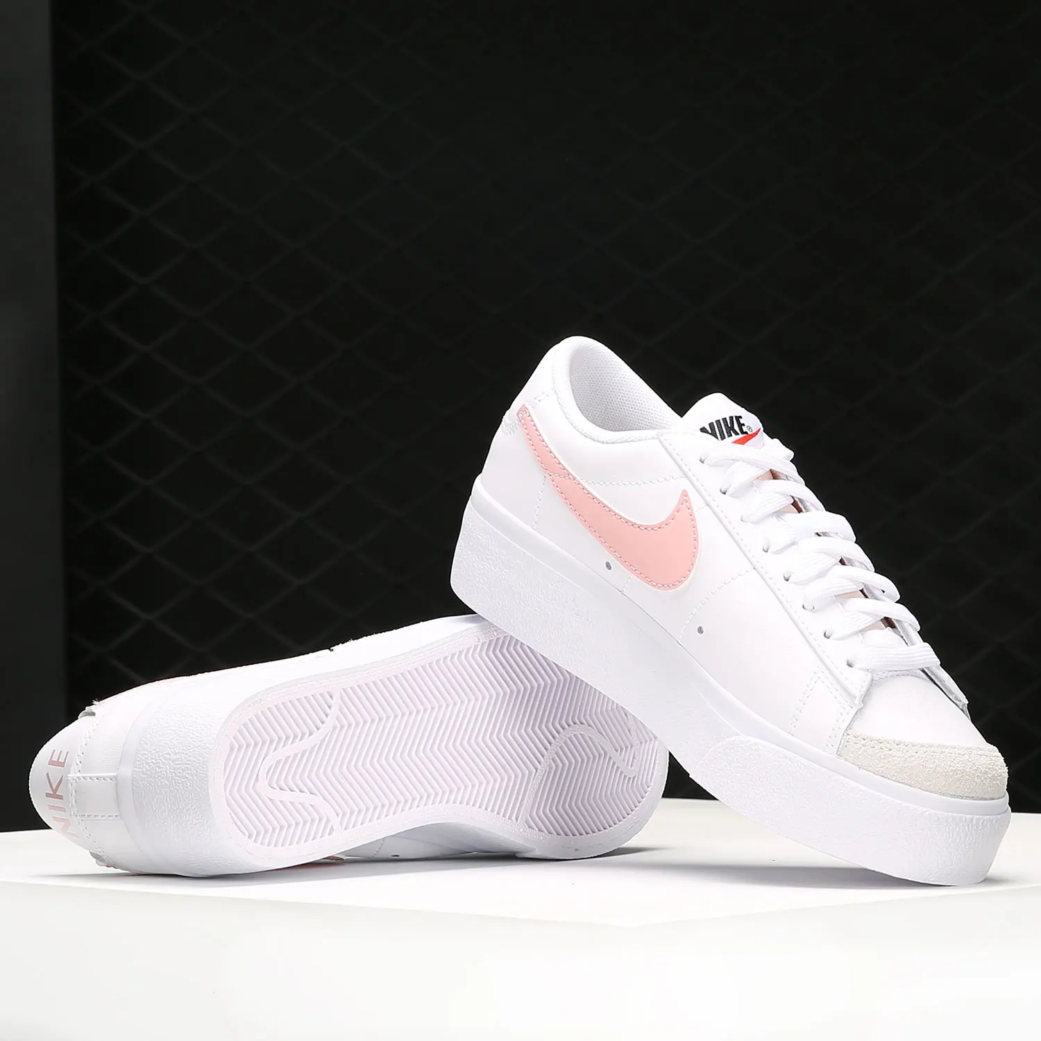 حذاء رياضي كاجوال مريح من Nike Official للنساء DJ0292-103