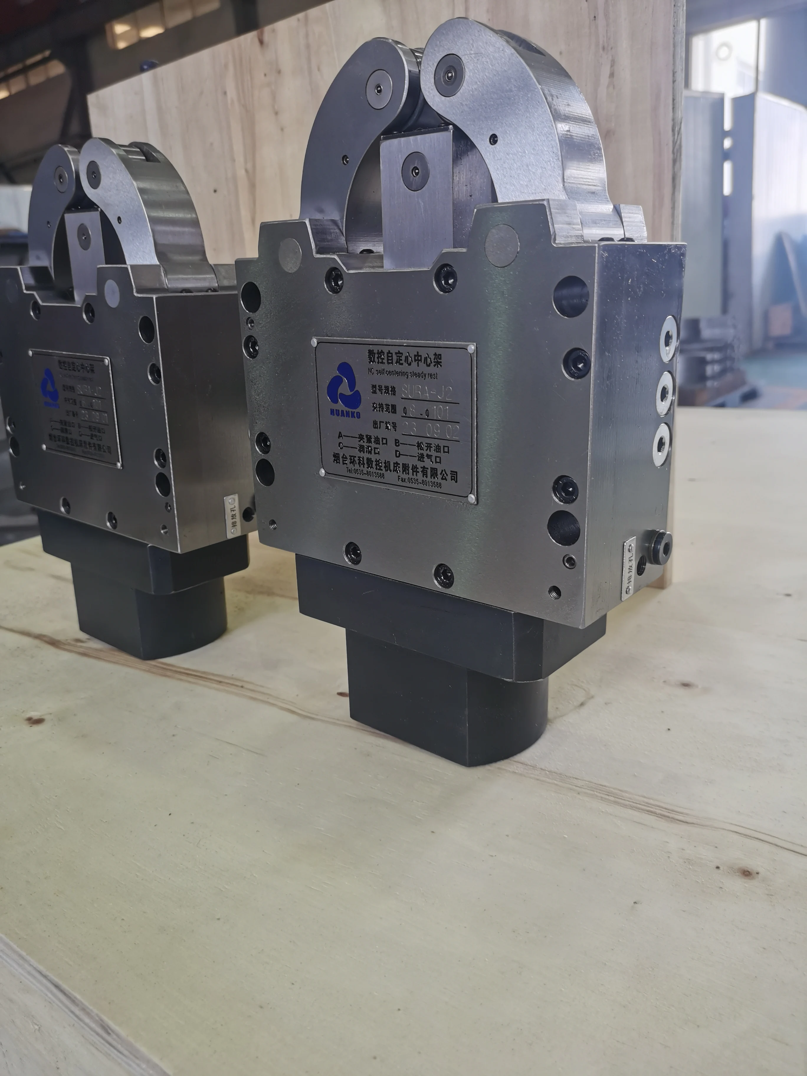 HKS 50*200A 50-200mm SMW SLU 3.2  Quality Hydraulic Center Rest for CNC Lathe
