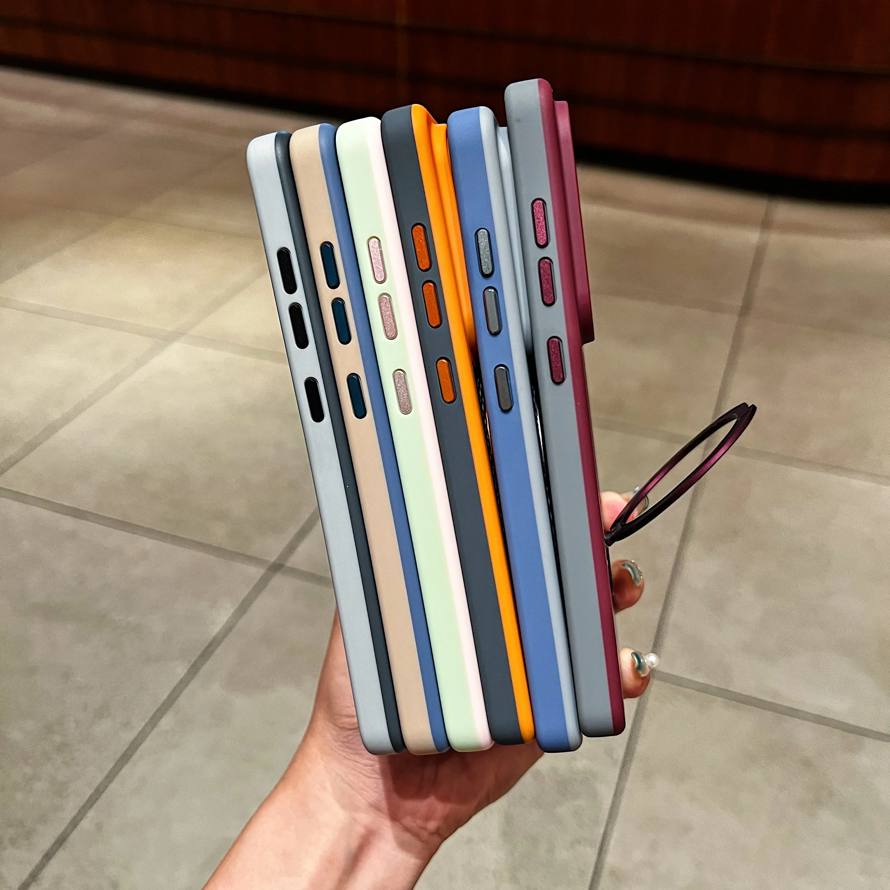 New Luxury Heat Dissipation Mesh Hole Phone Case for Samsung S24 S25 S26 Ultra Magnetic Wireless Charge Stand Holder Armor Cover - view 6