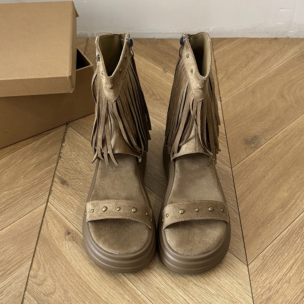 

2023 сандалии на танкетке, женские летние новые ботинки с вырезами, соломенные нескользящие охлаждающие ботинки с застежкой-молнией сзади и кисточками с открытым носком