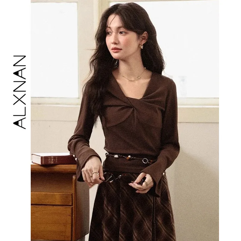 ALXNAN 플러스 사이즈 트위스트 브이넥 풀오버 2025 가을 플레어 커프스 긴팔 스웨터 캐주얼 여성 부드러운 패션 니트웨어 D12535-2