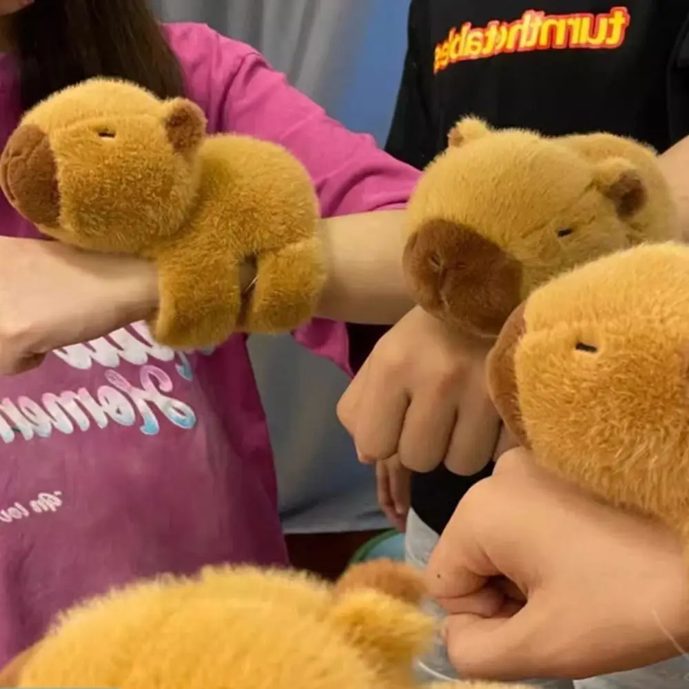 Cute Capybara Clap Circle Cute Animal Wristband Cartoon Capybara Plush Toy Clap Ring PP Cotton Huggers Slap Toy Birthday