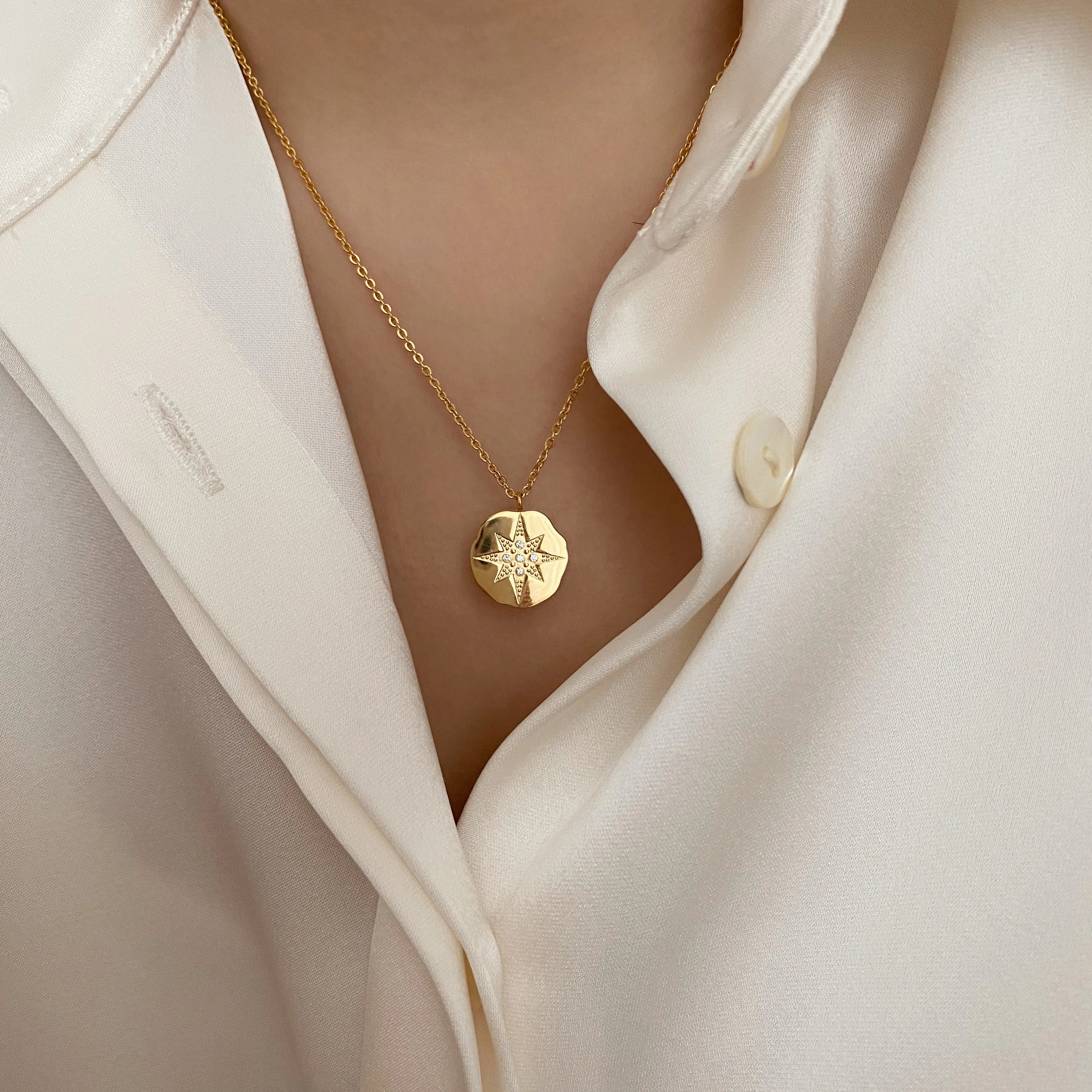 18K Gold & Titanium Star Choker Necklace for Women