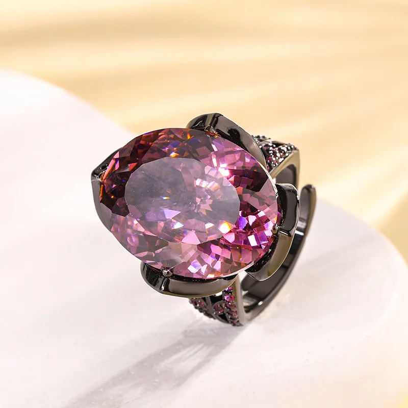 

New Jewelry Gold-Plated Diamond Egg-Shaped Black Gold Light Luxury Ring for Women 15*20