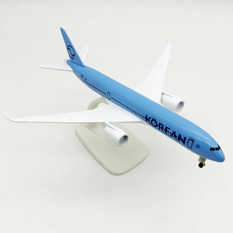 1:300 Scale Airplane Model Korean Air A350 Airlines 20cm Metal Diecast Aircraft with Landing Gear Home Decor Collection Gift